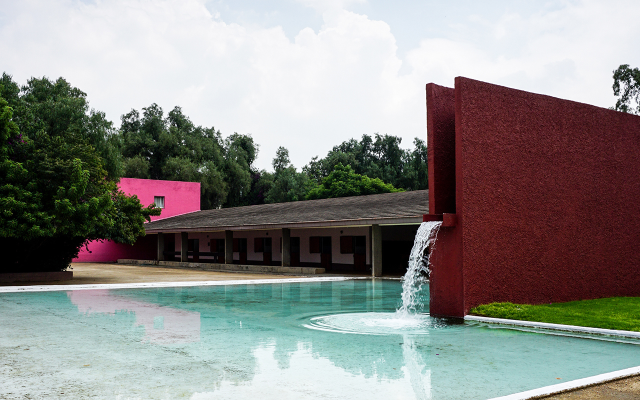 Cuadra San Cristóbal - Mexico - Luis Barragán 